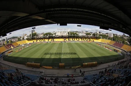 Estádio Raulino de Oliveira