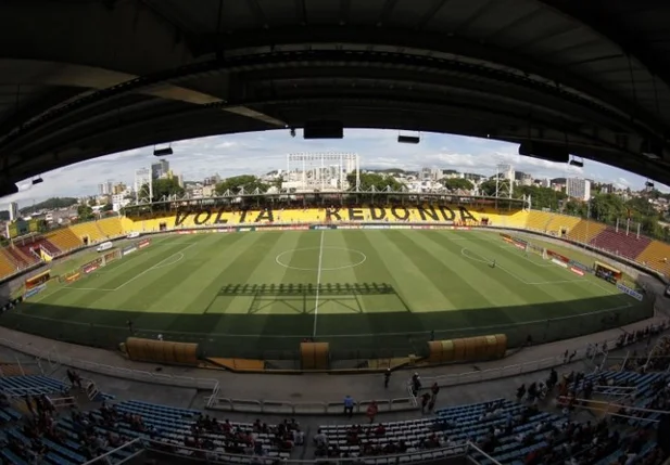 Estádio Raulino de Oliveira