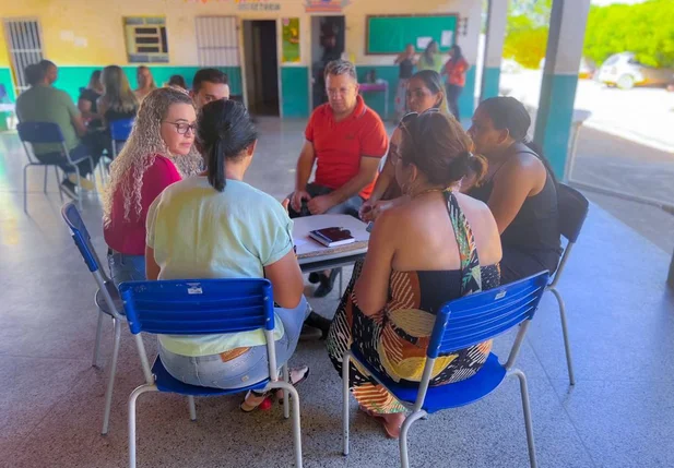 Foi um momento de troca de experiências, reflexões e planejamento entre educadores