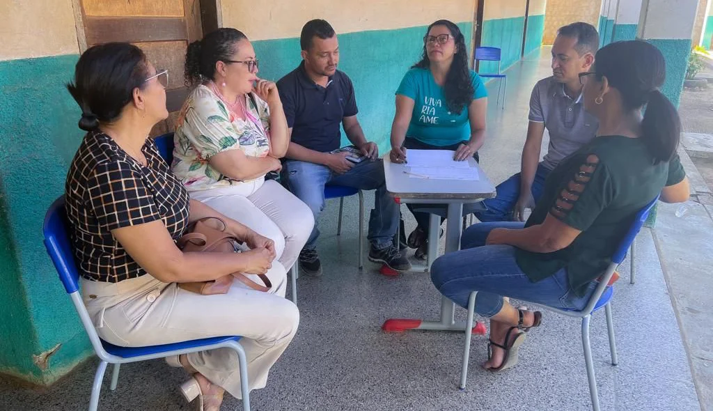 Foram discutidos planos para para a abertura do 2º semestre na educação