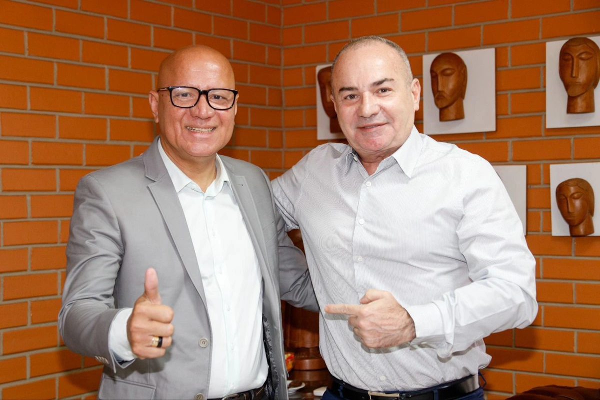 Franzé Silva e Henrique Rebello
