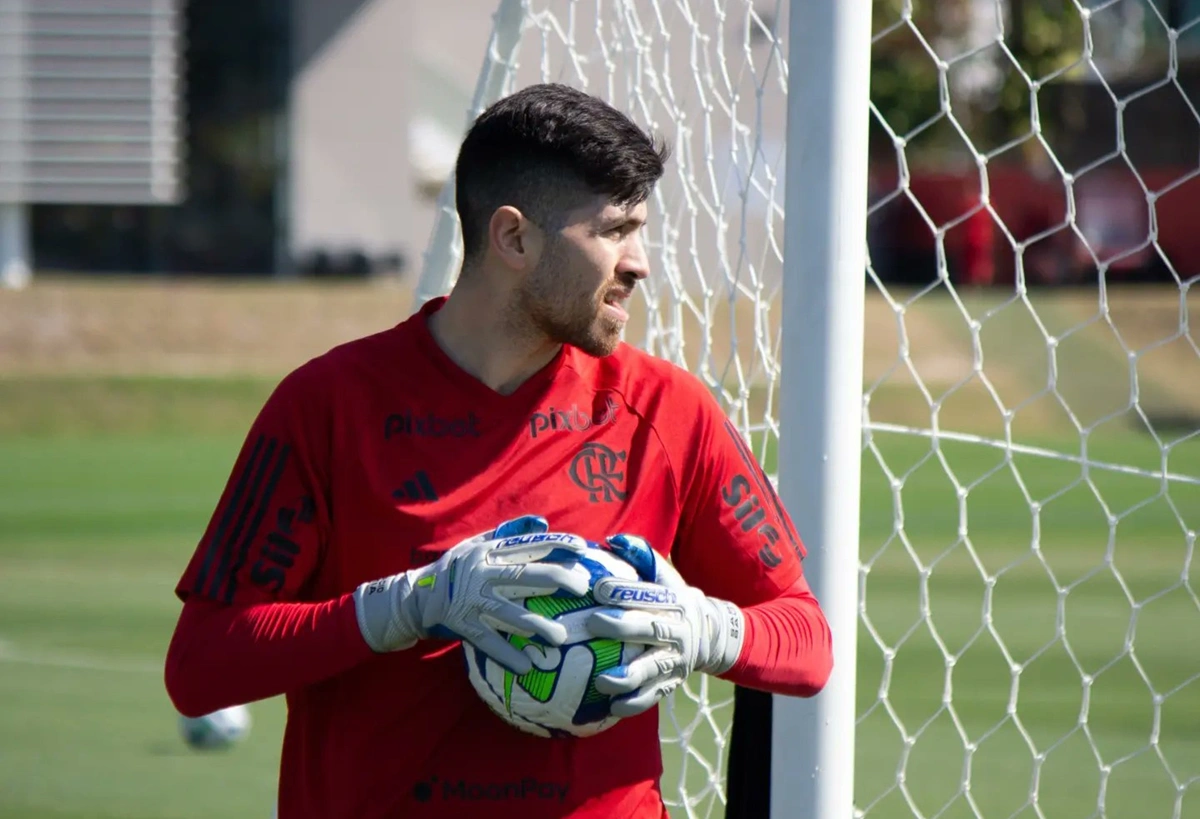 Goleiro Rossi, do Flamengo