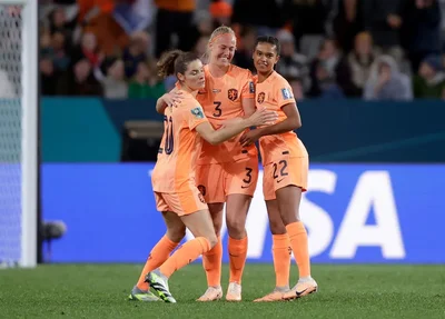 Holanda venceu Portugal