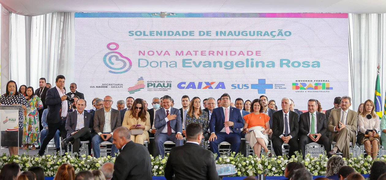 Inauguração da nova maternidade de Teresina