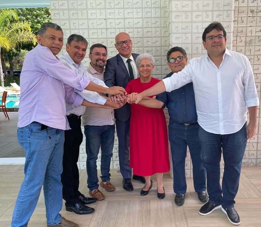 João de Deus, Wellington Dias, Fábio Novo, Franzé Silva, Regina Sousa, Cícero Magalhães e Rafael Fonteles