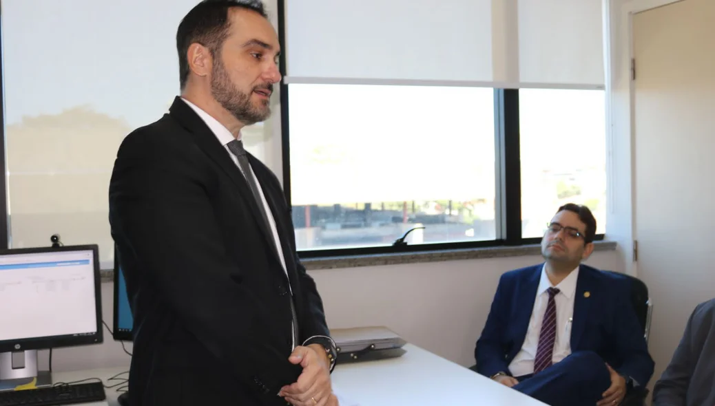 Juiz Marcus Kliger Vasconcelos falou durante reunião