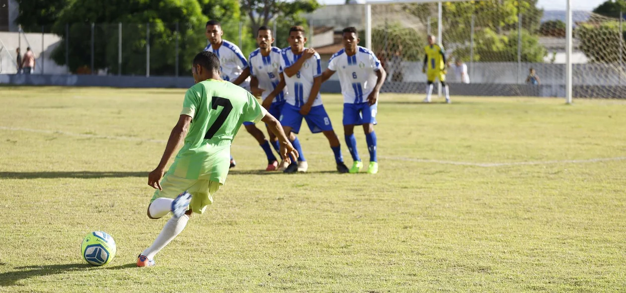 Julio Borges contra Curimatá na Supercopa APPM