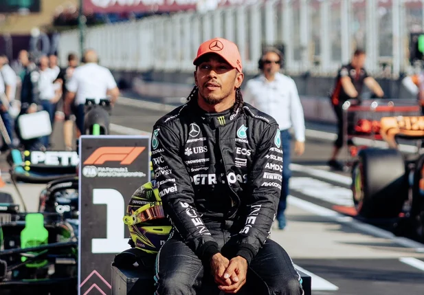 Lewis Hamilton é pole position no GP da Hungria