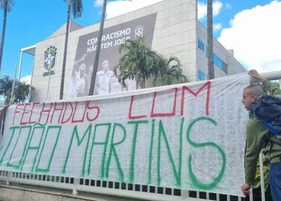 Mancha Verde protesta contra a CBF nesta terça-feira (04)