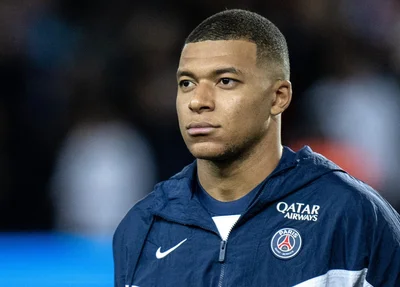 Mbappé tem futuro incerto no PSG