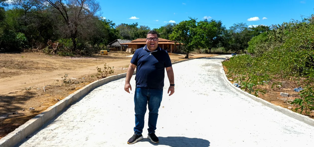O prefeito Saulo Trajano comentou sobre os investimentos em calçamento
