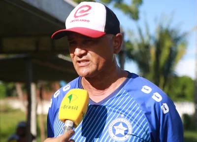 Oliveira Canindé, técnico do Parnahyba