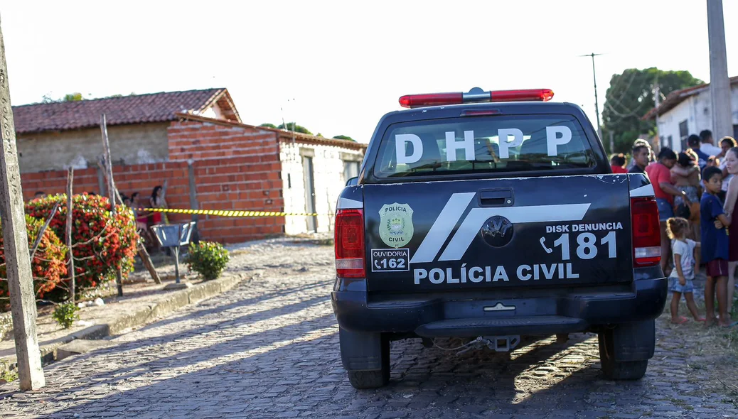 Polícia Civil no local