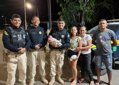 Policiais rodoviários ajudaram bebê engasgada