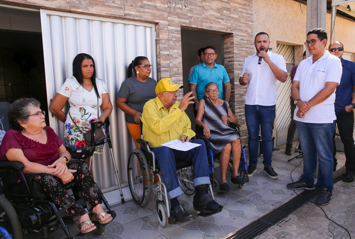 Prefeito Dr. Pessoa lança programa para asfaltar ruas de Teresina