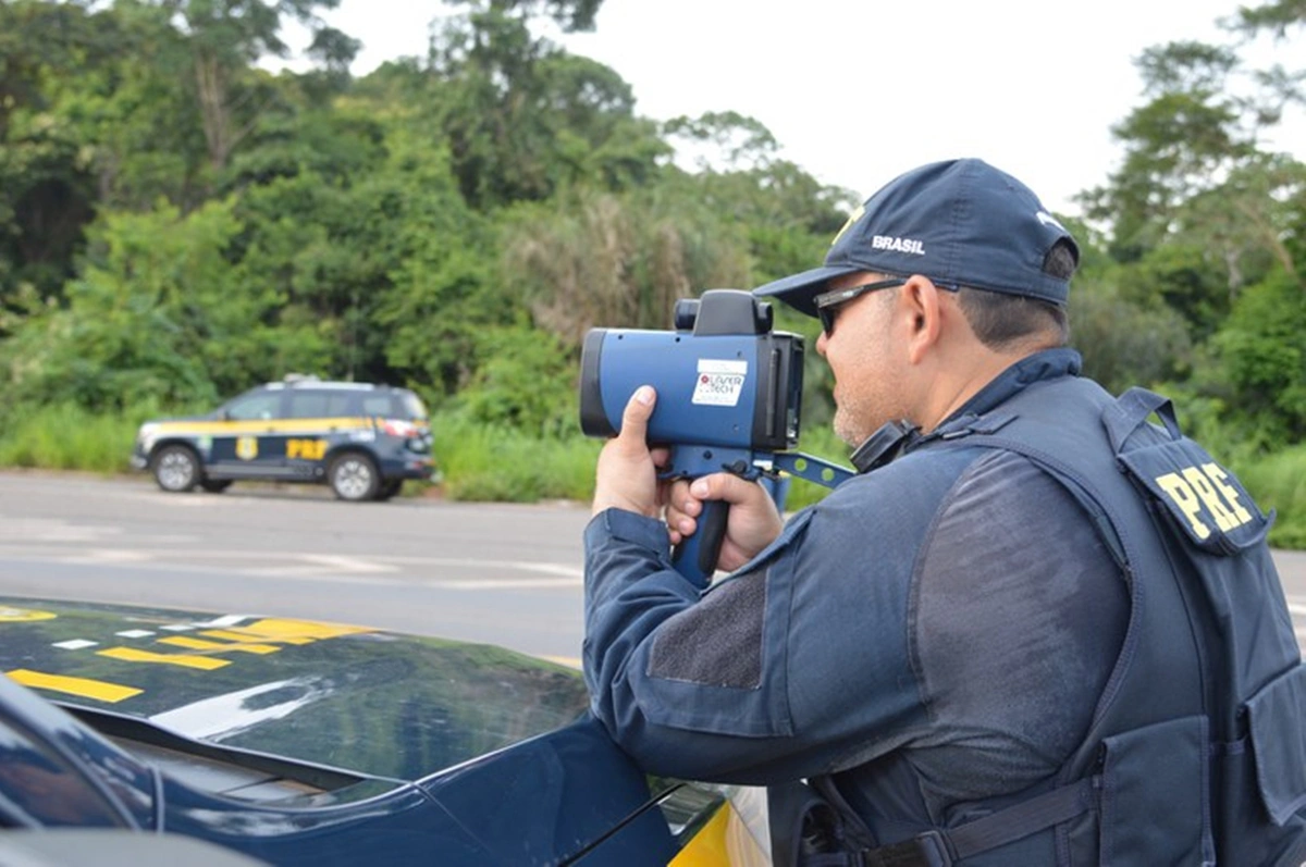 PRF com radar de velocidade portátil