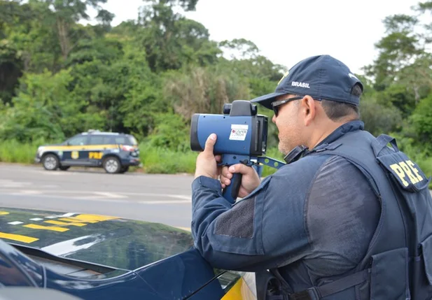 PRF com radar de velocidade portátil