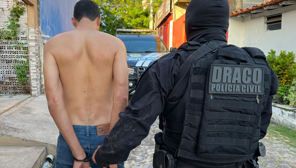 Prisão efetuada pelo DRACO na Vila Mocambinho