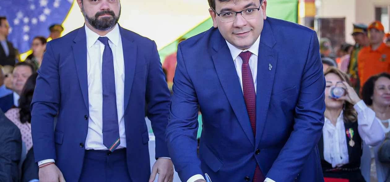 Rafael Fonteles assina promoção de oficiais e praças dos Bombeiros