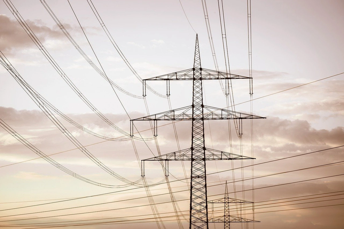 Rede de energia elétrica