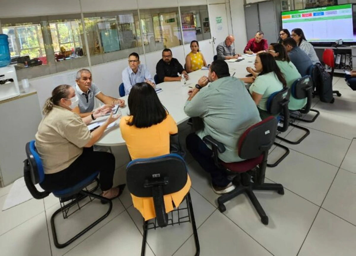 Reunião promovida pela Sesapi discutiu o fluxograma de ações relacionados à gripe aviária no Estado