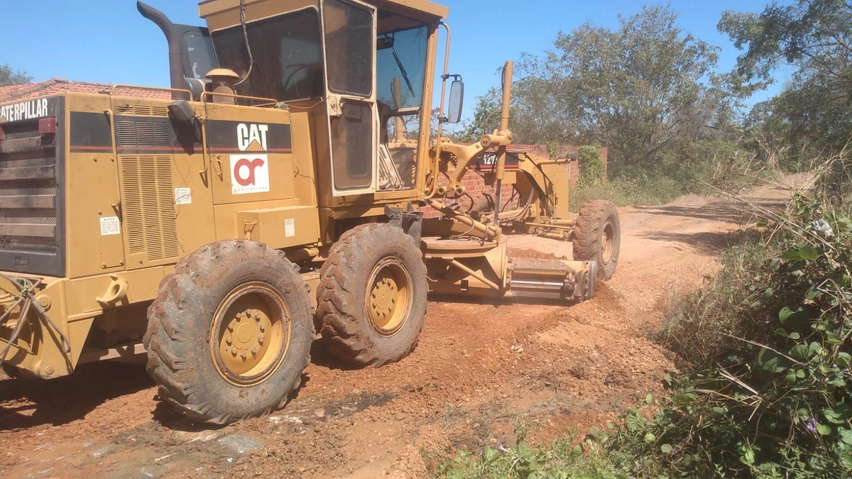 SAAD Sul realiza limpeza de via no bairro Cerâmica Cil