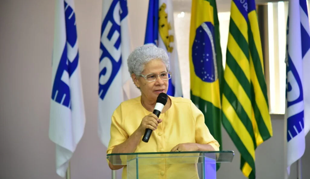 Secretária da Sasc, Regina Sousa