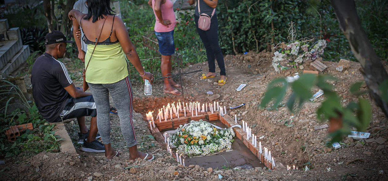 Sepultamento do Ex-zagueiro Índio aconteceu nesta terça-feira