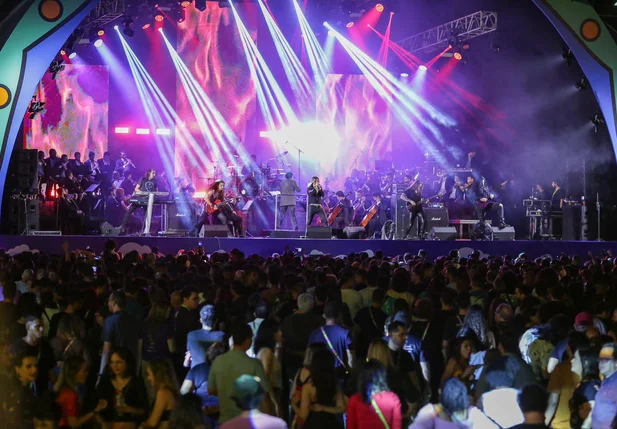 Show de Edu Falaschi