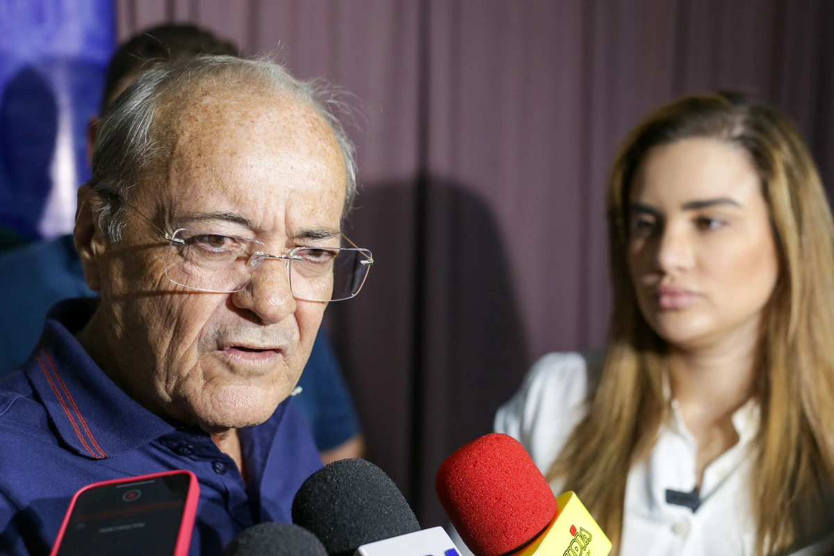 Sílvio Mendes e Bárbara do Firmino