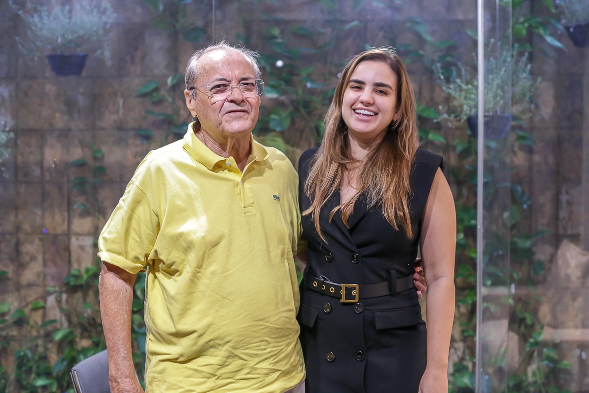 Sílvio Mendes e Bárbara do Firmino