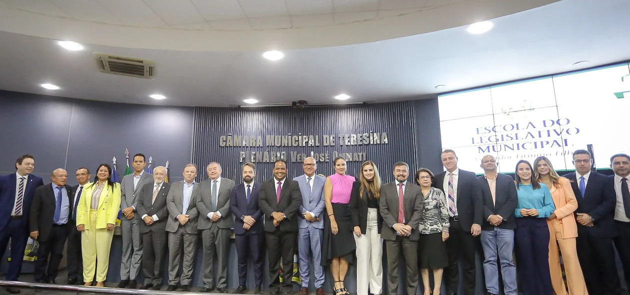 Solenidade bastante concorrida na Câmara de Teresina