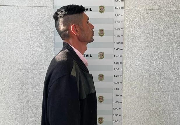 Suspeito teria assassinado vítima na frente da neta