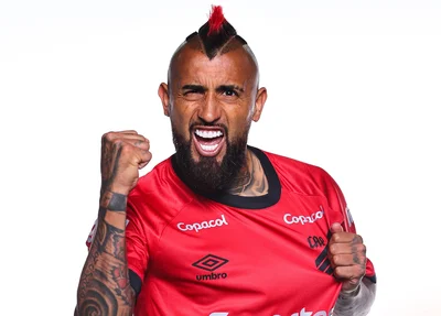 Vidal foi anunciado pelo Athletico Paranaense