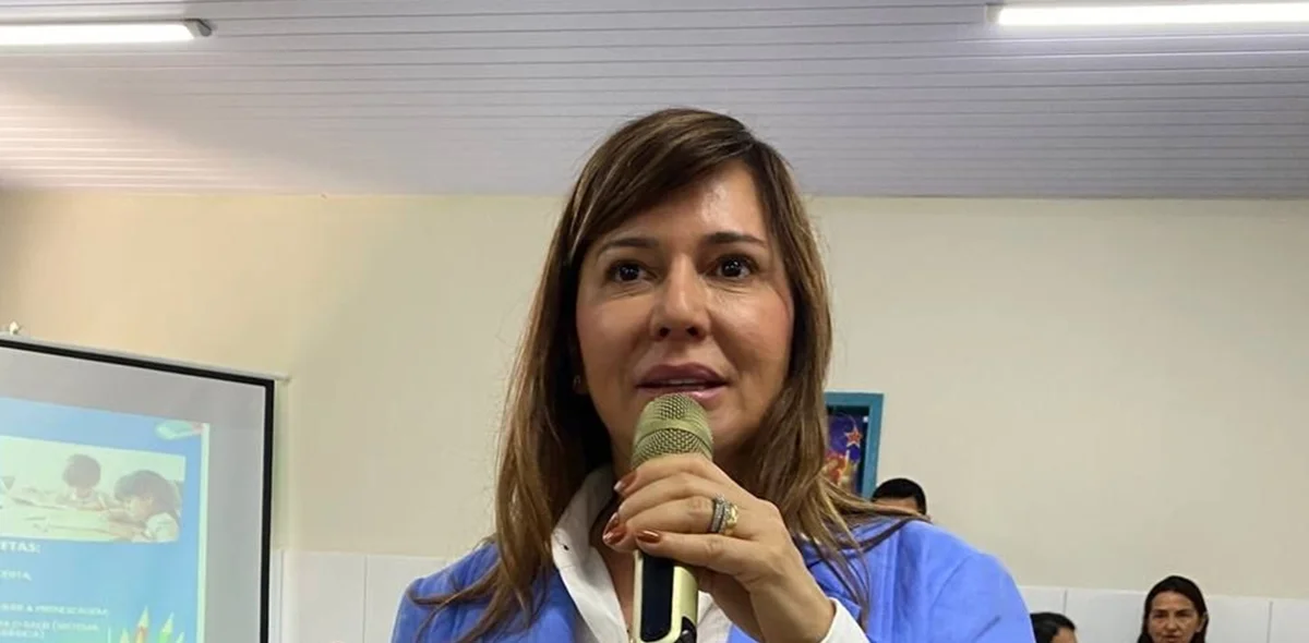 A prefeita da cidade, Ivanária Sampaio