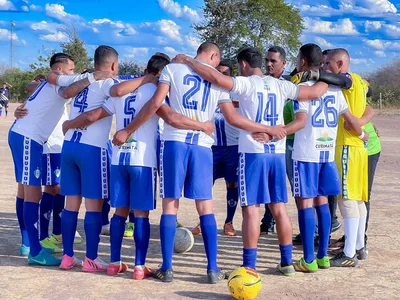 Futebol de Cabeça em COQUINHOS