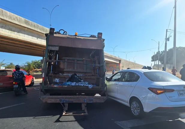 Acidente no Viaduto do Mercado do Peixe