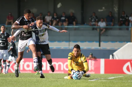 Altos se despede do Brasileirão Série C com uma derrota para o Remo