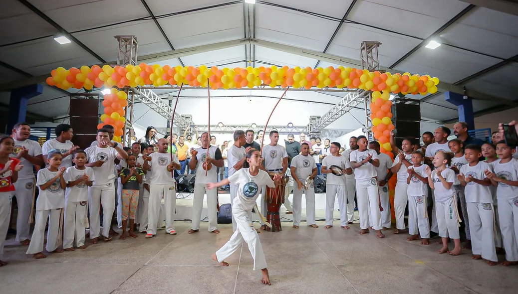 Apresentação de capoeira