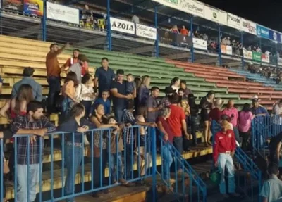 Arquibancada desabou no Mato Grosso