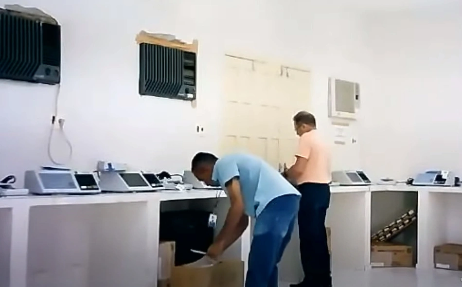 Auditoria de urnas para eleições em São Lourenço