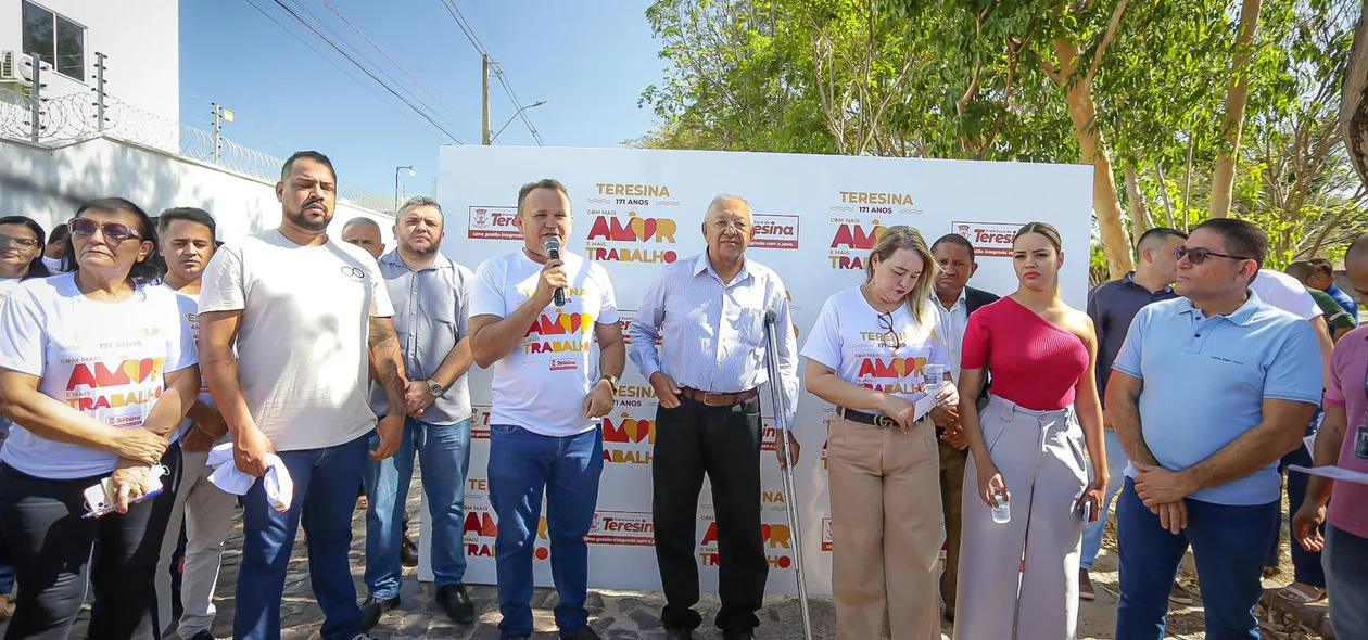 Autoridades presentes