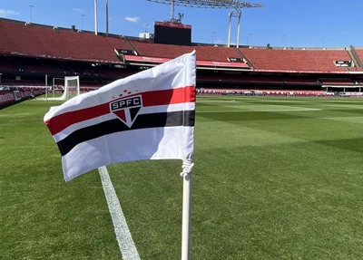 Bandeira do São Paulo no Morumbi