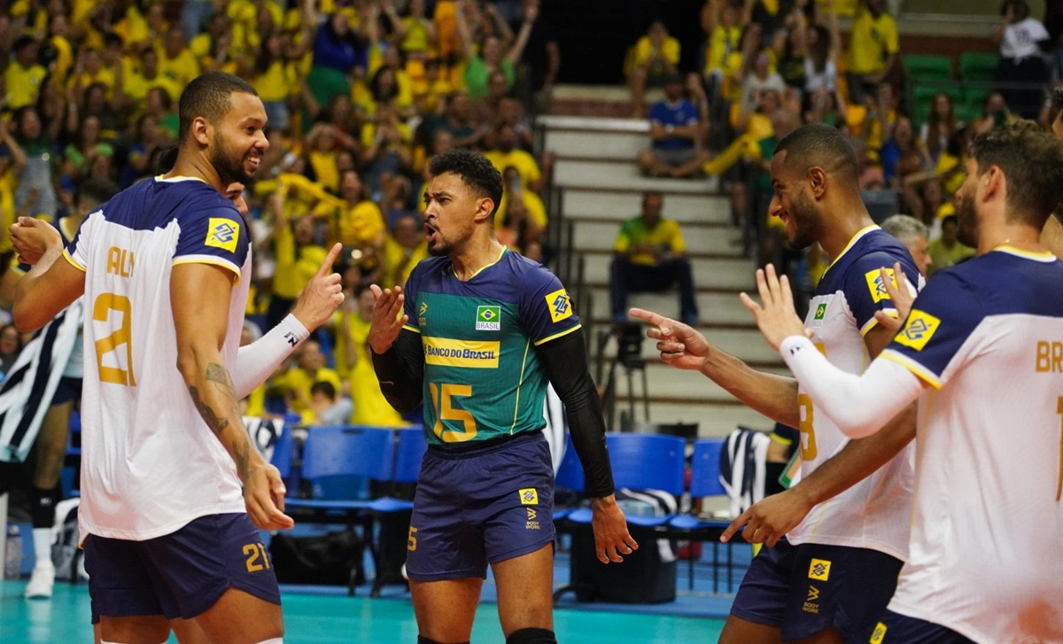 Brasil comemora vitória contra a Colômbia no Sul-Americano
