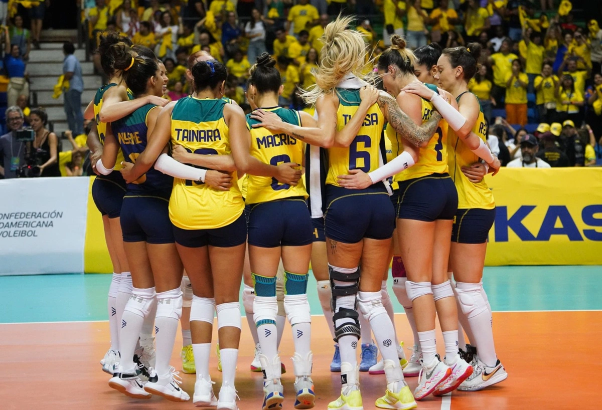Brasil é campeão pela 23ª vez do Campeonato Sul-Americano de Vôlei Feminino