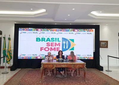 Coletiva de imprensa sobre o Brasil Sem Fome, no Palácio de Karnak