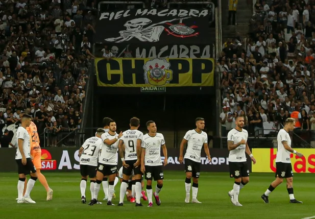 Corinthians enfrenta o Estudiantes na Neo Química Arena