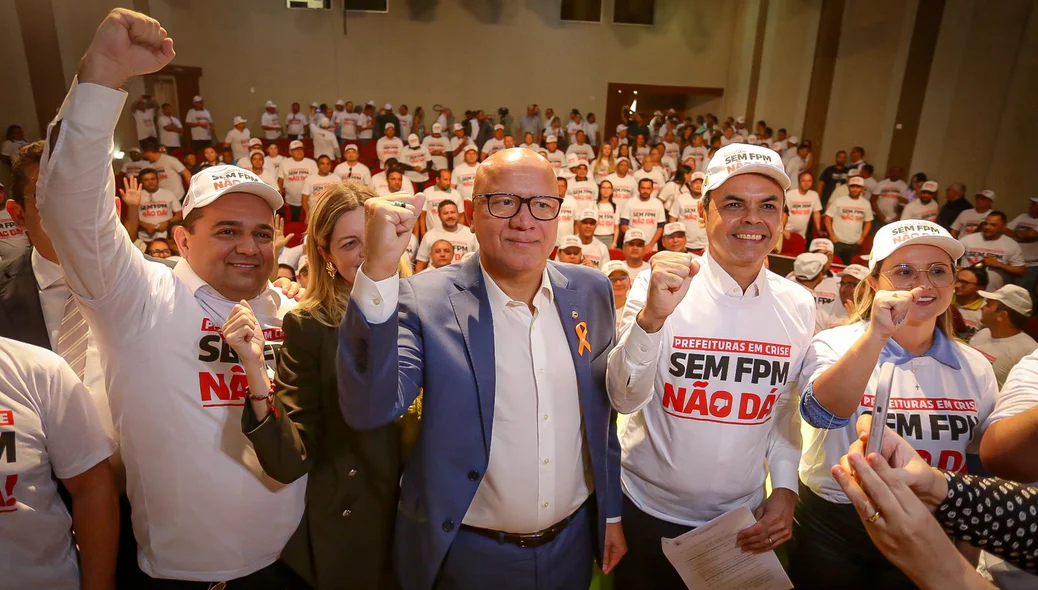 Deputados apoiam manifestação