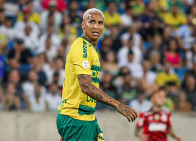 Deyverson marcou um dos gols da vitória