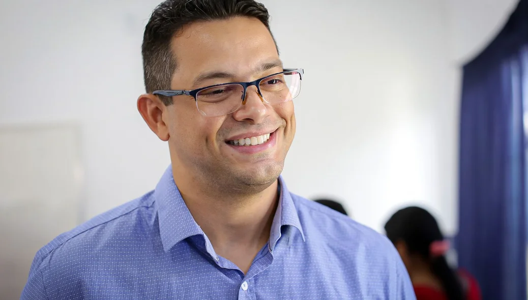 Dr. Joniel Soares, Neuropediatra
